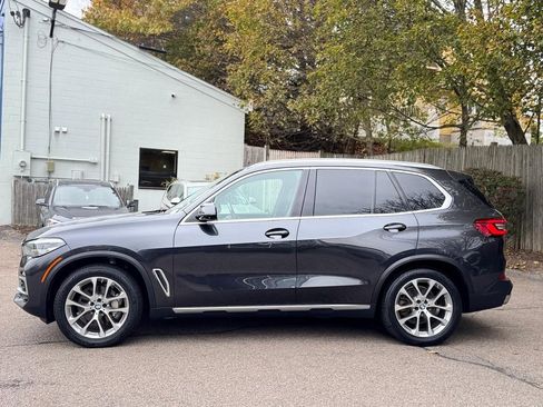 Used 2020 BMW X5 xDrive40i w/ Premium Package image 3