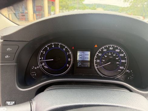 Used 2011 INFINITI G37 Convertible w/ Premium Pkg RWD image 23