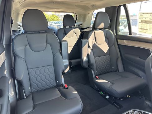 New 2026 Volvo XC90 B5 Plus image 10