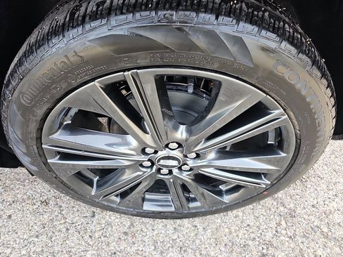 New 2026 Cadillac Optiq Sport 2 image 34