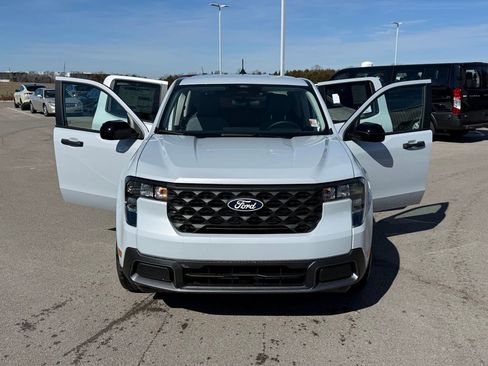 New 2026 Ford Maverick XLT w/ XLT Luxury Package FWD image 21