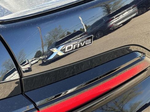 Used 2026 BMW 740i xDrive AWD/4WD image 16