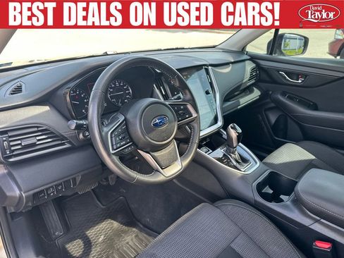 Used 2024 Subaru Outback Premium AWD/4WD image 12