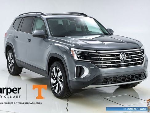 Used 2025 Volkswagen Atlas SE image 55