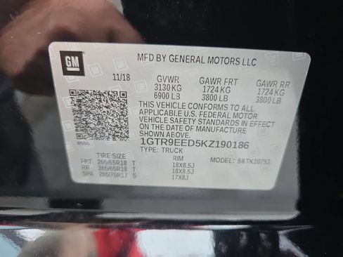 Used 2019 GMC Sierra 1500 AT4 w/ AT4 Premium Package AWD/4WD image 36
