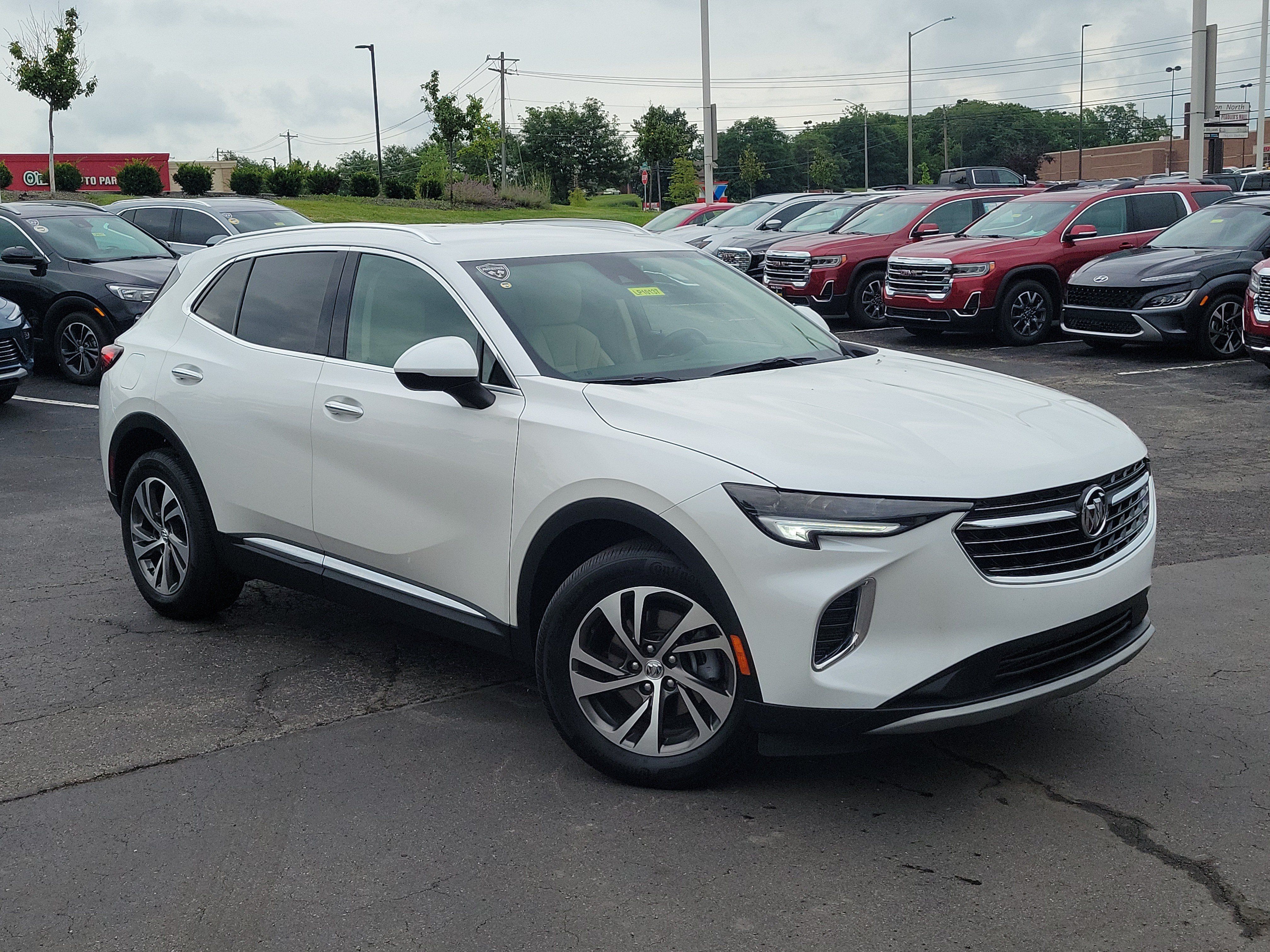 Used 2023 Buick Envision Essence AWD/4WD image 32