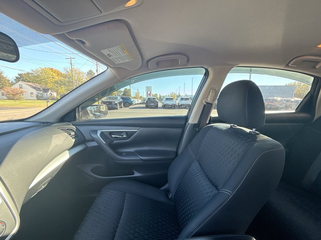 Used 2017 Nissan Altima 2.5 S w/ Power Driver Seat Package FWD image 19