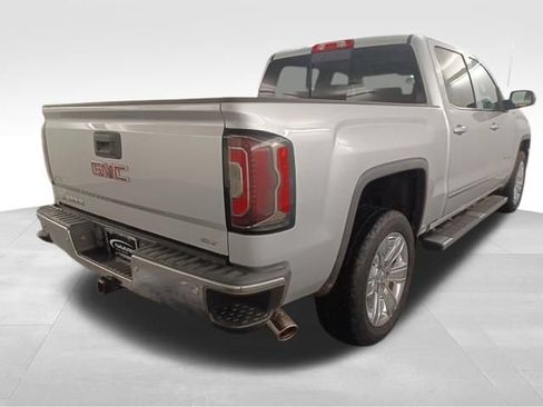 Used 2018 GMC Sierra 1500 SLT AWD/4WD image 9