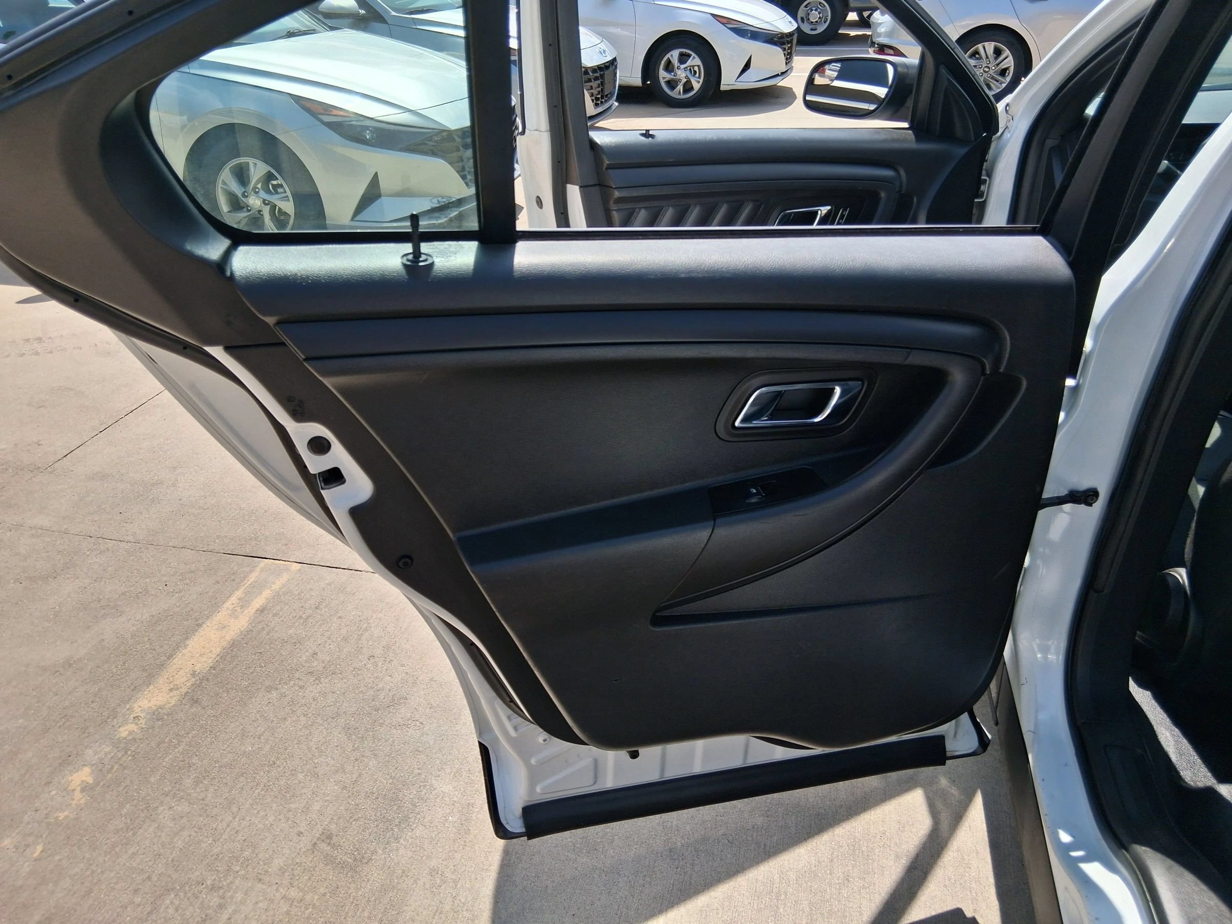 Used 2017 Ford Taurus Police Interceptor w/ Trunk Upfit Package FWD image 28