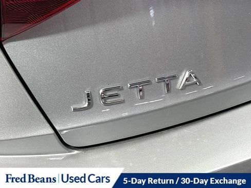 Used 2024 Volkswagen Jetta SE FWD image 41