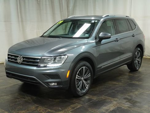 Used 2019 Volkswagen Tiguan SEL AWD/4WD image 2