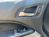 Used 2021 Chevrolet Colorado LT w/ LT Convenience Package image 5