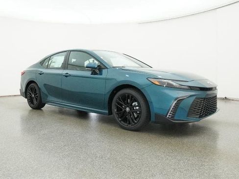 New 2026 Toyota Camry SE image 29