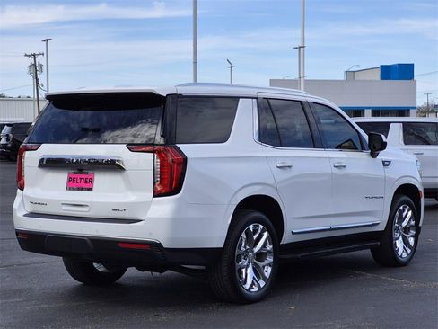 Used 2021 GMC Yukon SLT image 4