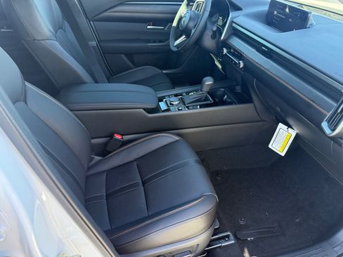 New 2026 MAZDA CX-50 AWD 2.5 Hybrid w/ Premium Pkg image 10
