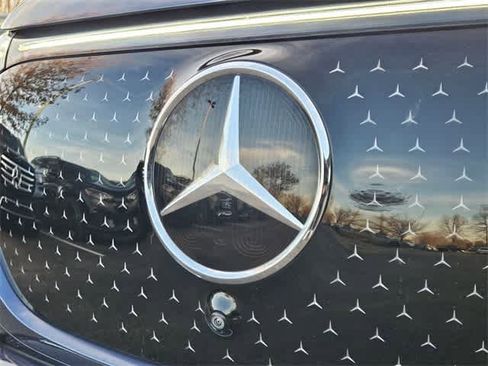 Certified 2023 Mercedes-Benz EQE 500 4MATIC SUV image 4