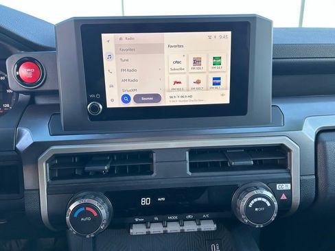 Used 2025 Toyota Tacoma TRD Off-Road image 16