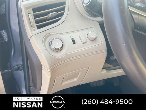 Used 2014 Buick LaCrosse Premium w/ Driver Confidence Package FWD image 20