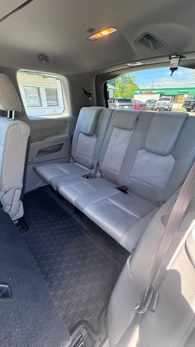 Used 2015 Honda Pilot LX image 15