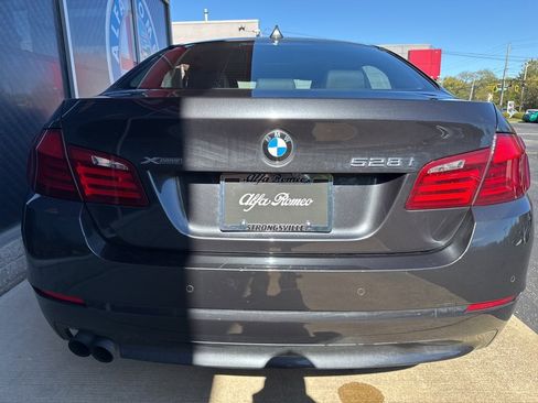 Used 2013 BMW 528i xDrive Sedan image 8
