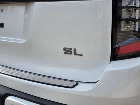 New 2026 Nissan Armada SL image 8