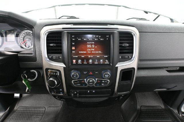Used 2017 RAM 1500 Classic SLT AWD/4WD image 24