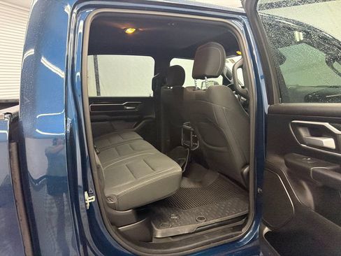 Used 2023 RAM 1500 Big Horn AWD/4WD image 16