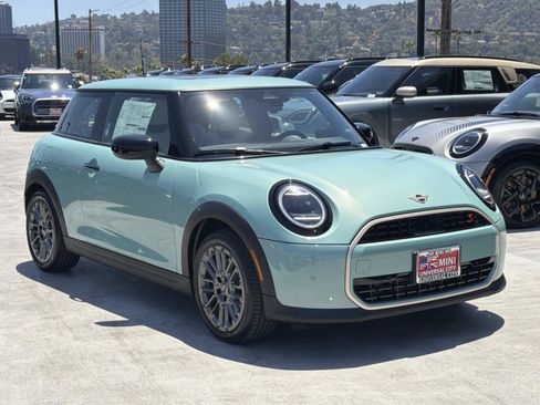New 2026 MINI Cooper S FWD image 2