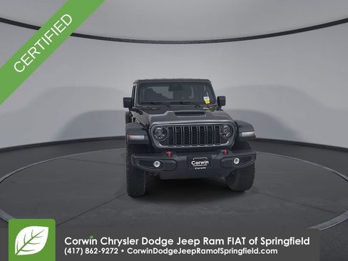 Certified 2026 Jeep Wrangler Unlimited Rubicon AWD/4WD image 4