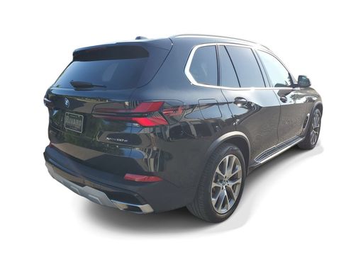 Used 2025 BMW X5 xDrive50e AWD/4WD image 4