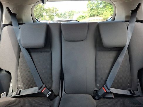 Used 2020 Honda HR-V LX image 19
