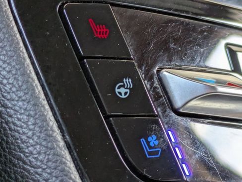 Certified 2023 Ford Explorer Limited w/ Equipment Group 301A image 32