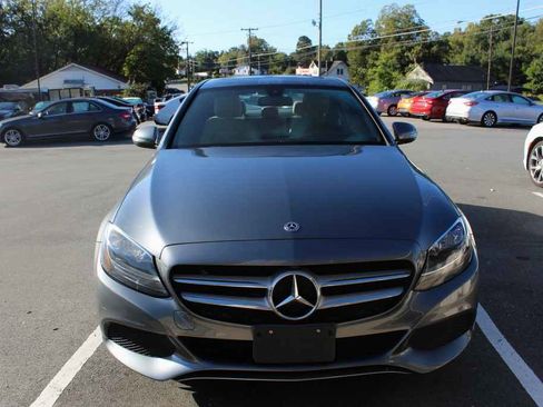 Used 2018 Mercedes-Benz C 300 Sedan image 2