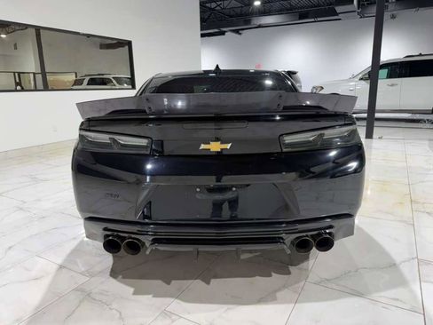 Used 2017 Chevrolet Camaro LT image 8