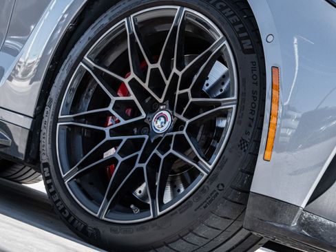 Used 2023 BMW M4 xDrive Competition w/ Executive Package image 10