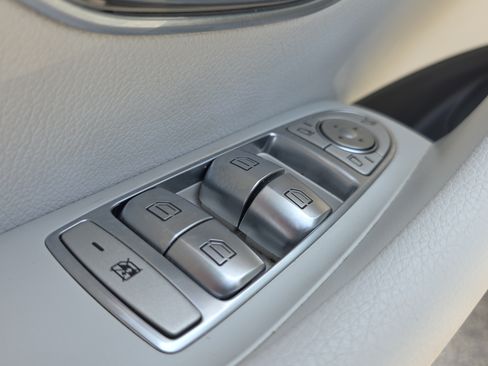 Used 2023 Mercedes-Benz E 450 4MATIC Sedan image 23