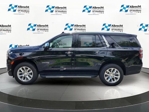 Used 2024 Chevrolet Tahoe Premier AWD/4WD image 2