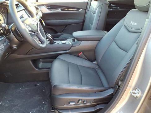 New 2026 Cadillac XT5 Premium Luxury w/ Driver Assist Package image 5