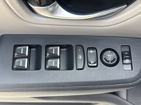 Certified 2025 Honda Pilot EX-L image 15