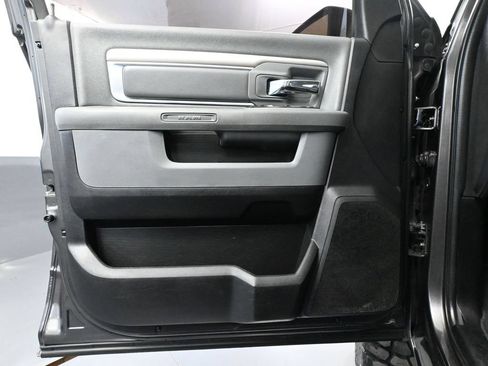 Used 2017 RAM 1500 Big Horn AWD/4WD image 22
