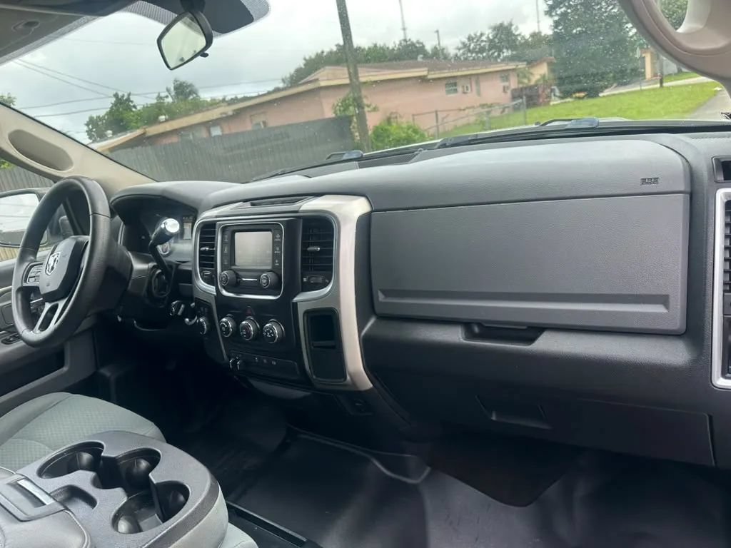 Used 2017 RAM 2500 SLT AWD/4WD image 16