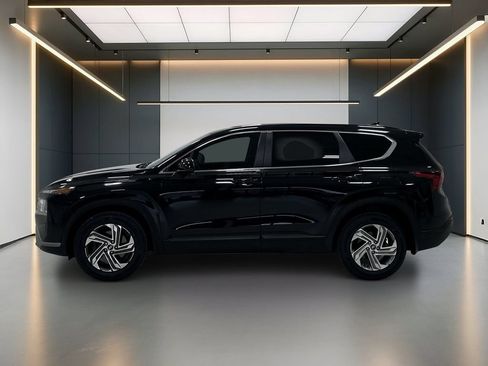 Certified 2023 Hyundai Santa Fe SE FWD image 2