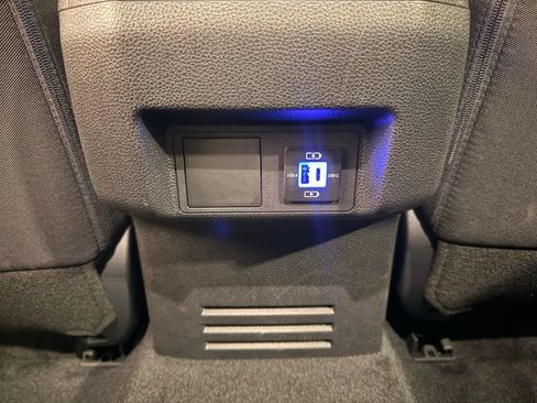 Used 2026 Toyota Tacoma SR5 AWD/4WD image 32