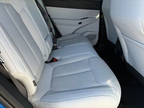 New 2026 Jeep Cherokee Laredo image 5