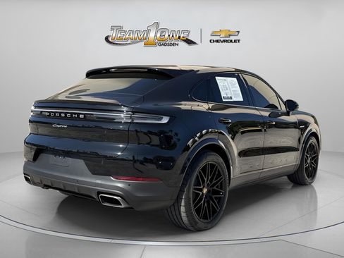 Used 2025 Porsche Cayenne E-Hybrid Coupe AWD/4WD image 5