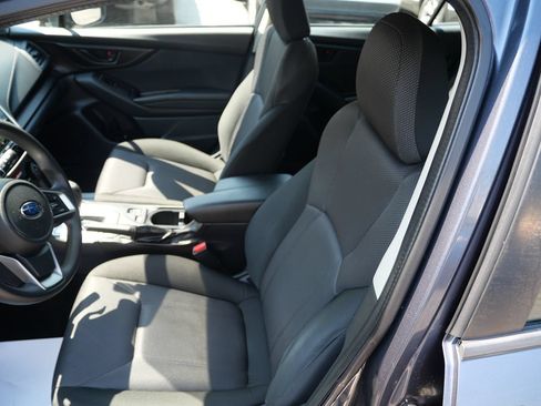 Used 2017 Subaru Impreza 2.0i Premium AWD/4WD image 9