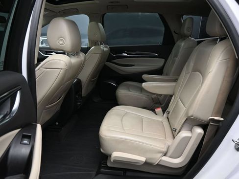 Used 2018 Buick Enclave Essence AWD/4WD image 24