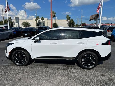 Used 2026 Kia Sportage SX image 8