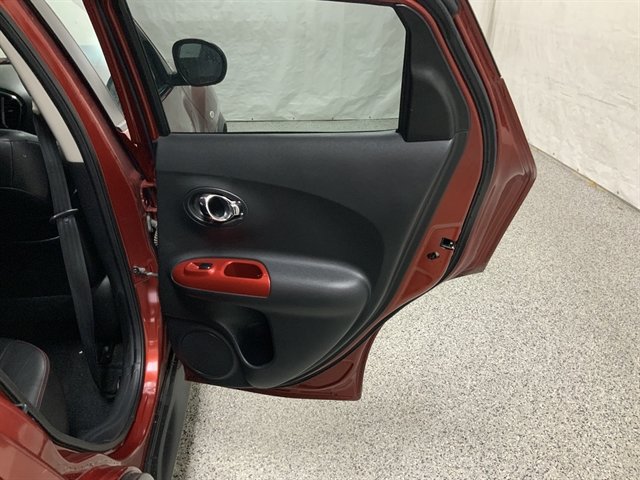 Used 2013 Nissan Juke SL AWD/4WD image 26