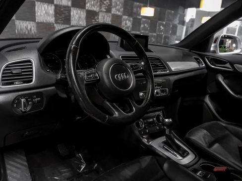 Used 2016 Audi Q3 2.0T Premium Plus w/ Technology Package AWD/4WD image 3